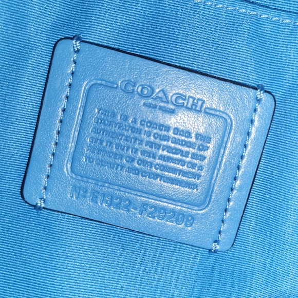 COACH SHOULDER HOBO & WALLET SIGNATURE/BLUE F29209 - Picture 10 of 13